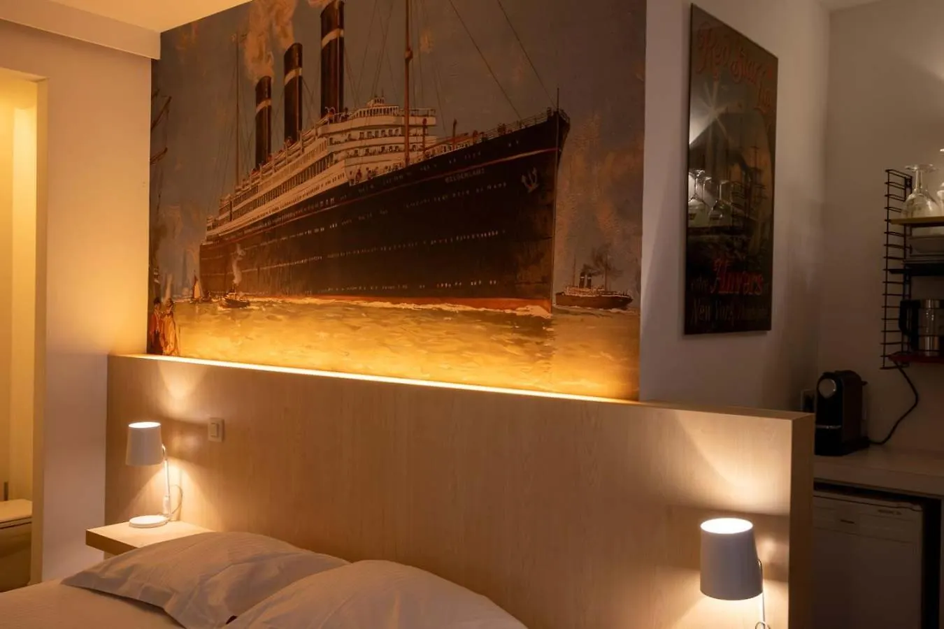 Antwerp For Two B&B 3*,  België